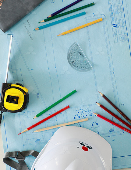 磨機銷售部、研發(fā)工程師親赴客戶生產(chǎn)現(xiàn)場，針對場地和以往生產(chǎn)中存在的問題，制定了又環(huán)保的生產(chǎn)設(shè)計方案，以扎實的技術(shù)實力、品質(zhì)良好的設(shè)備質(zhì)量和專業(yè)周到的服務(wù)成為長興縣粉體行業(yè)磨機設(shè)備的供應(yīng)商。